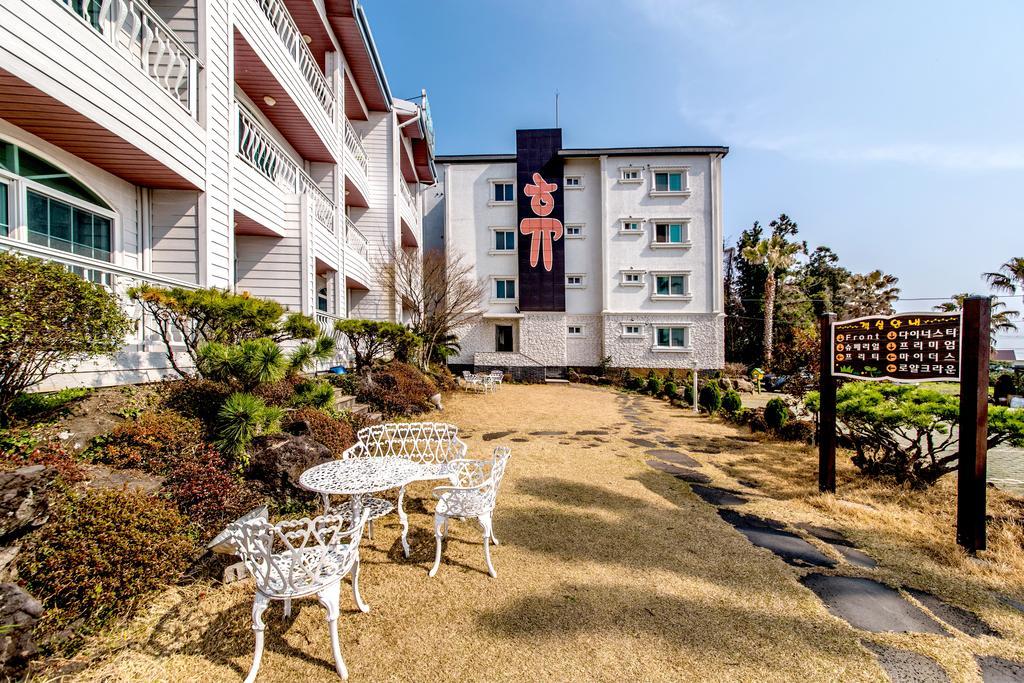 Jeju Hue Pension Сеогвипо Екстериор снимка