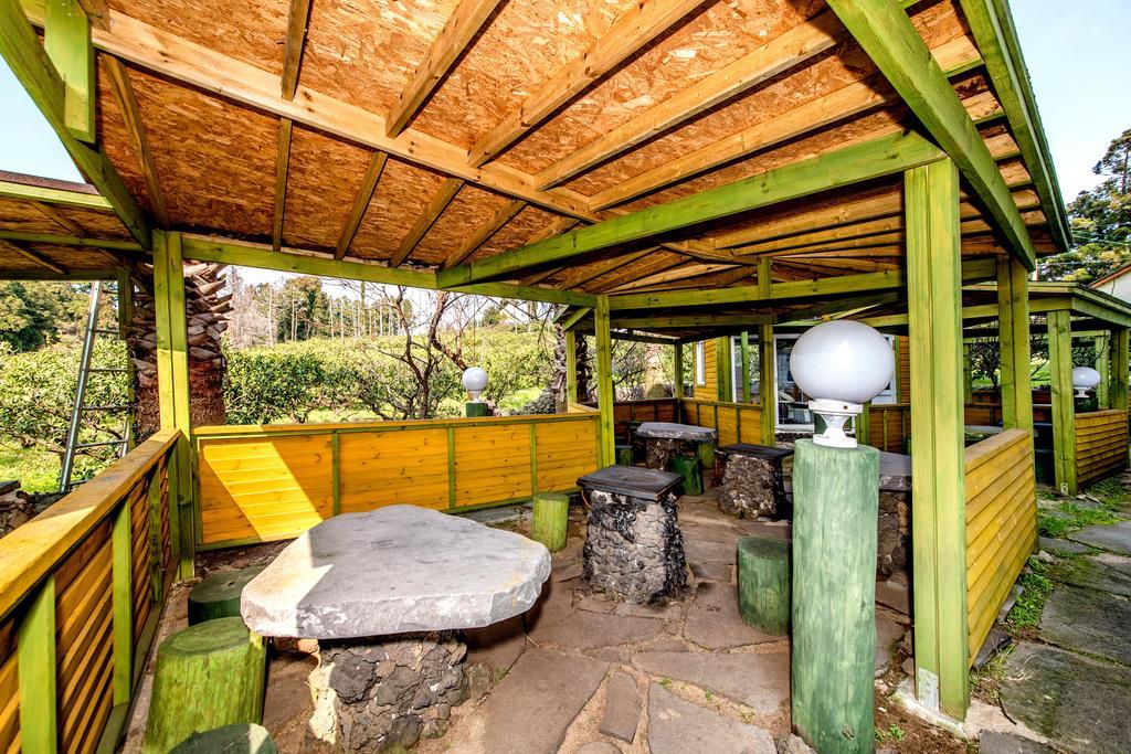 Jeju Hue Pension Сеогвипо Екстериор снимка